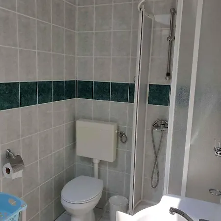 In I Appartement Vir